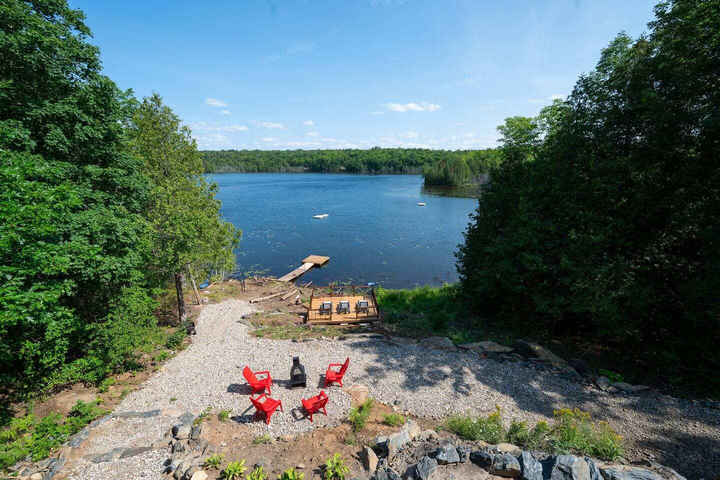 Lakefront Cottage, Sleeps 14, Games, Kayaks, BBQ - Image 4